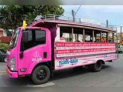 The Pink Bus - amazingthailand.org