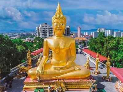 Wat Phra Yai Temple