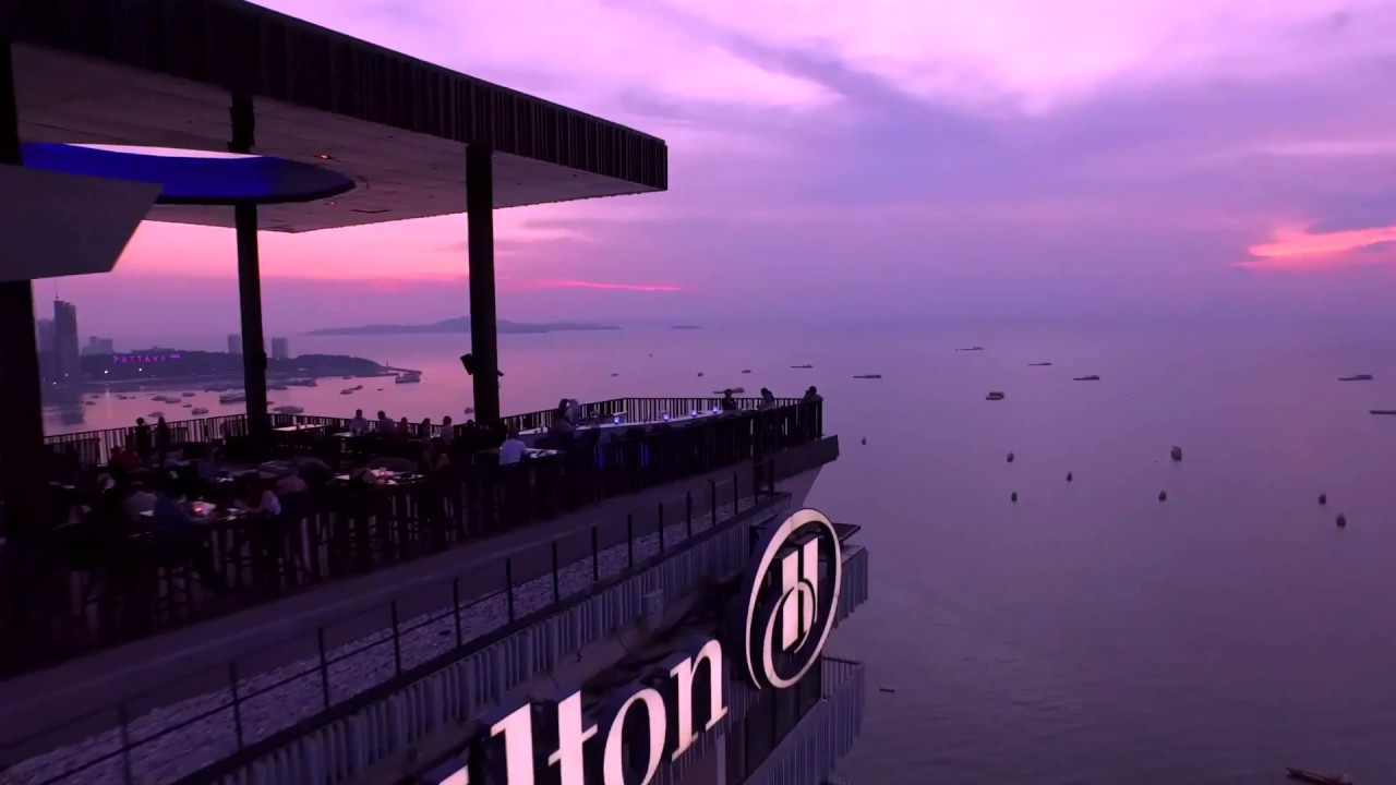 ร้าน Horizon Rooftop Restaurant & Bar, Hilton Pattaya - amazingthailand.org