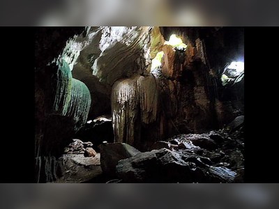 La Wa Cave - amazingthailand.org