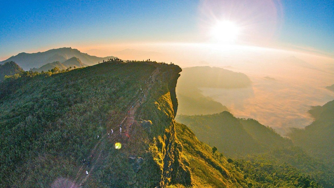 วนอุทยานภูชี้ฟ้า - amazingthailand.org