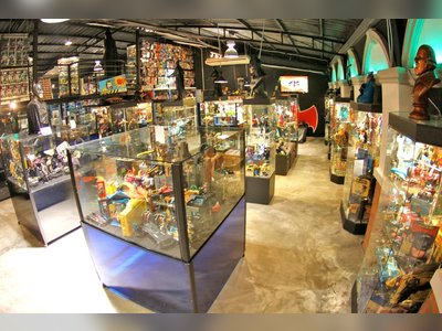 Batcat Museum & Toys - amazingthailand.org