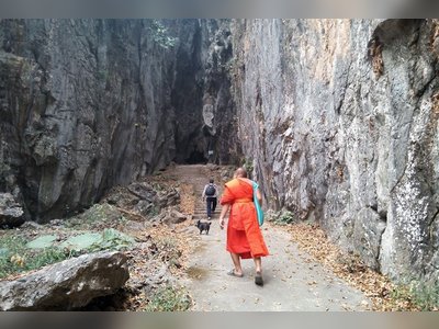 Caves - amazingthailand.org