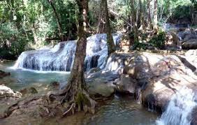 Pha Tad Waterfall - amazingthailand.org