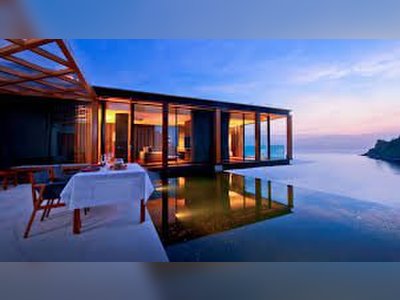 The Naka Island Resort - amazingthailand.org
