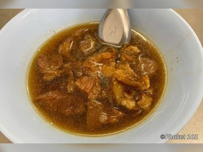 O Cha Rot Phuket – Noodle Soup in Phuket Town - amazingthailand.org
