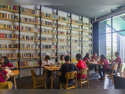 Library Cafe - amazingthailand.org