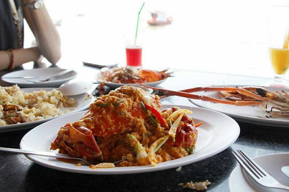 Moom Aroi Seafood Restaurant - amazingthailand.org