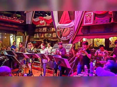 Saxophone Bar Bangkok - amazingthailand.org
