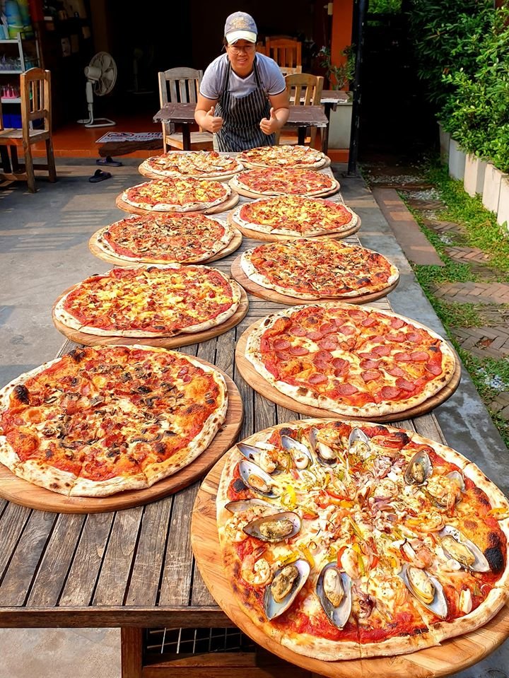 พิชซ่าเตาฟืนสุโขทัย (Pizza House) - amazingthailand.org