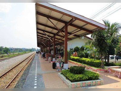 Inter-city trains - amazingthailand.org
