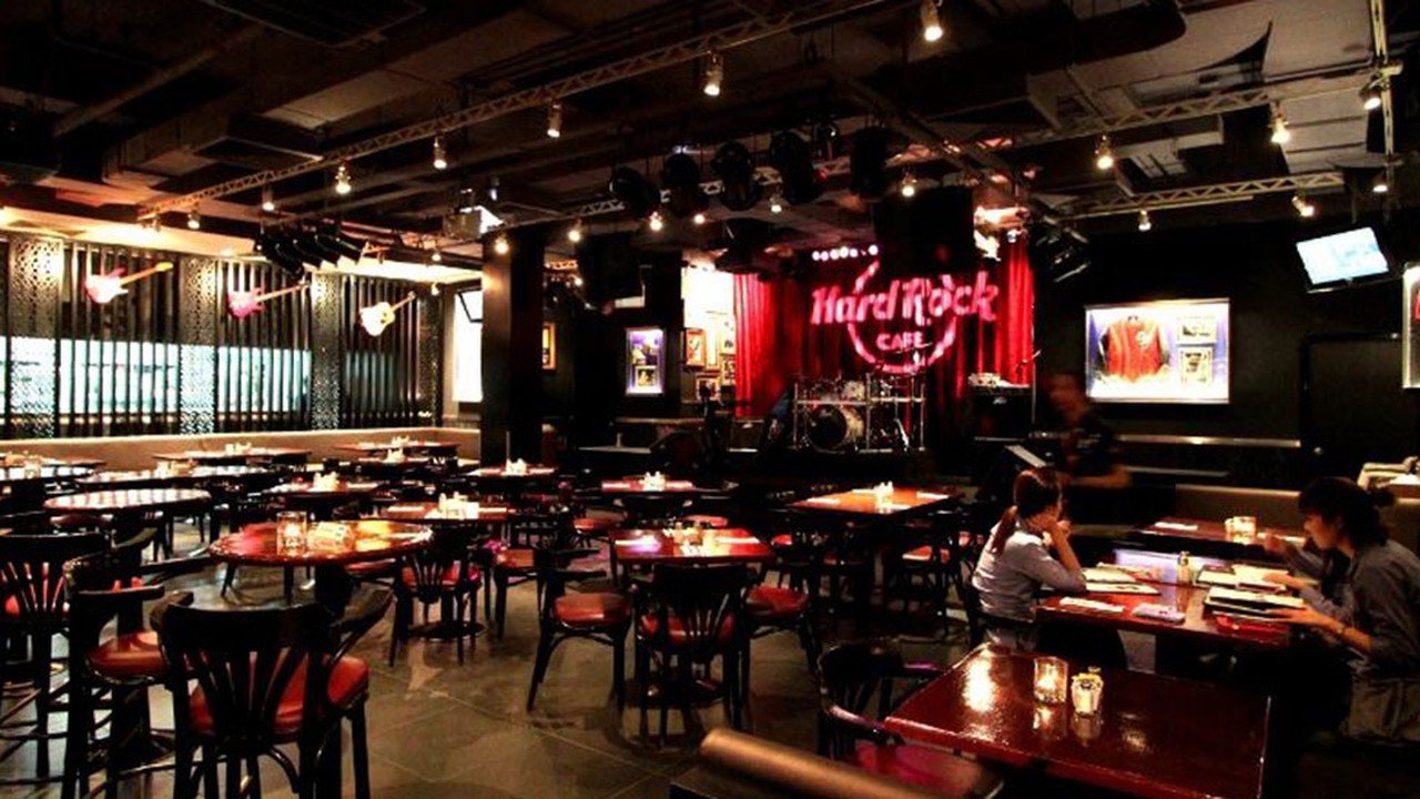 Hard Rock Cafe - amazingthailand.org