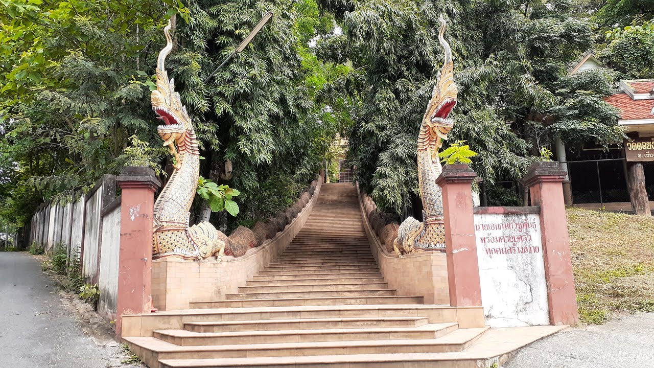 King Mengrai the Great Monument - amazingthailand.org