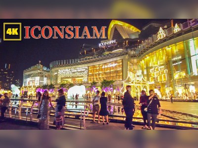 Icon Siam Mall in Bangkok - amazingthailand.org