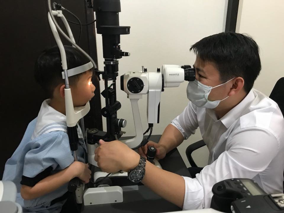 Dr.naret Eye Clinic - amazingthailand.org