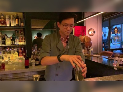 Vesper Cocktail Bar - amazingthailand.org
