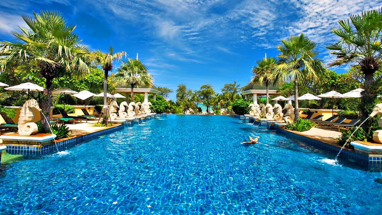 Phuket Graceland Resort and Spa in Patong Beach - amazingthailand.org