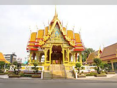 Mae Nak Shrine in Bangkok - amazingthailand.org