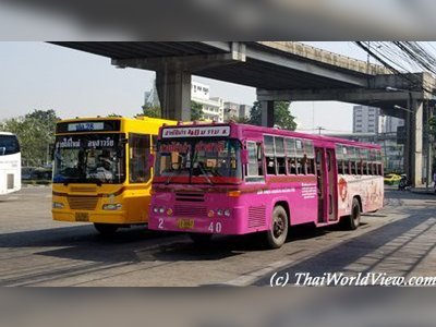 Buses in Bangkok - amazingthailand.org