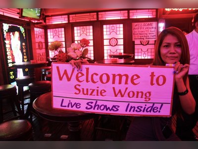 Suzie Wong - amazingthailand.org