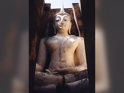 Wat Si Chum - amazingthailand.org