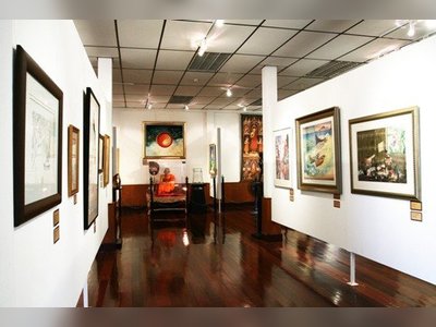 Bangkok National Art Gallery - amazingthailand.org