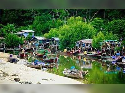 Patong Beach Fishing Village - amazingthailand.org