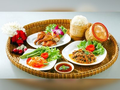 Mor Mu Dong Restaurant - amazingthailand.org