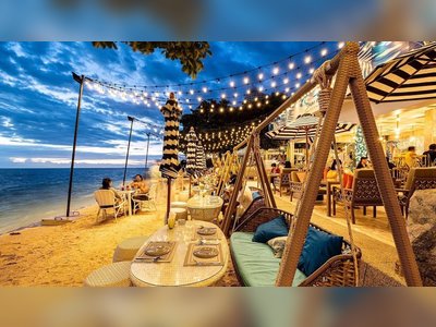 Surf & Turf Beach Club & Restaurant - amazingthailand.org