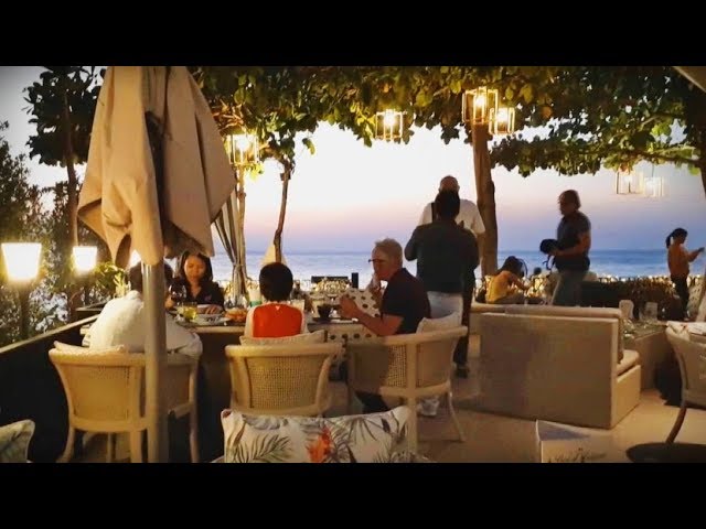 ร้านอาหาร Surf & Turf Beach Club & Restaurant - amazingthailand.org