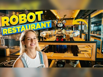 Hajime Robot Restaurant - amazingthailand.org