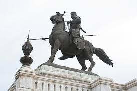 King Naresuan Monument - amazingthailand.org