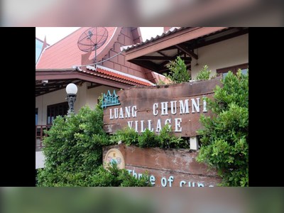 Luang Chumni Village - amazingthailand.org
