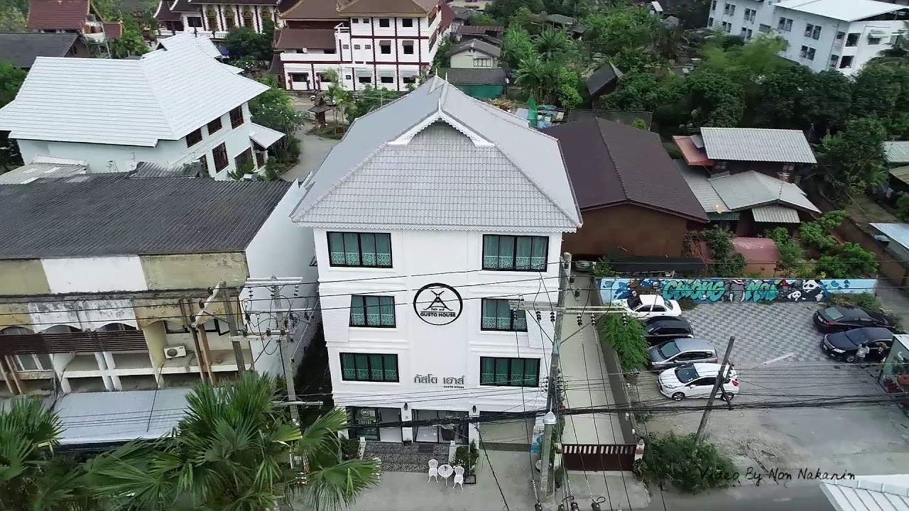 Gusto House - amazingthailand.org